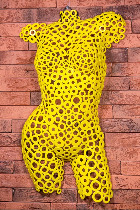 Манекен жіночий арт - деко з металевих шайб Georgia 01603 жовтий