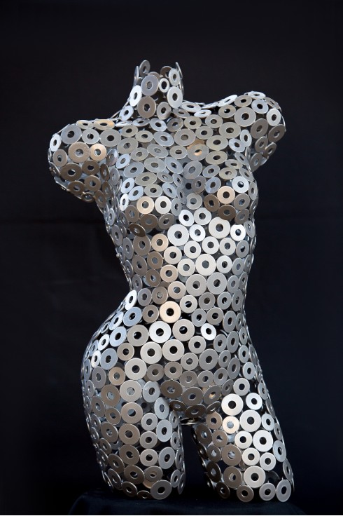 Манекен жіночий арт-деко із металевих шайб Alabama 00404А