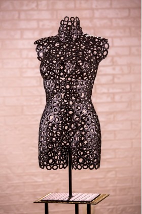 Манекен жіночий арт-деко із металевих шайб Nevada 00904A